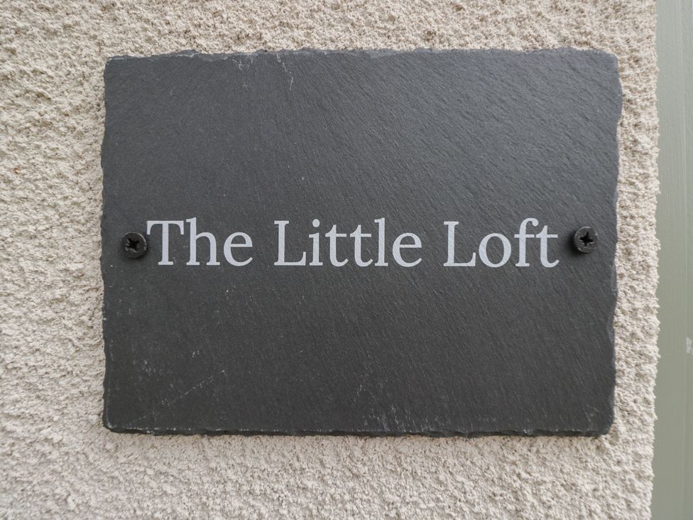A sign for The Little Loft in Burford