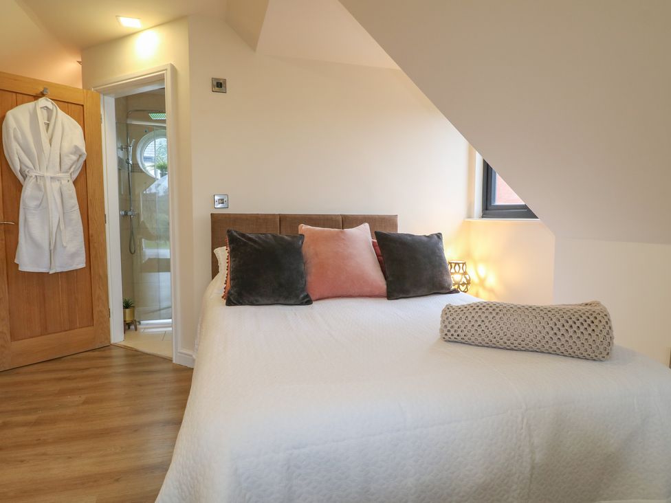 The Loft at Amber View - Peak District & Derbyshire - 1148961 - thumbnail photo 11