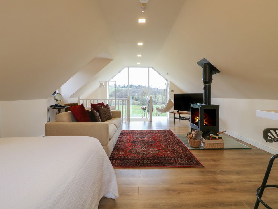 The Loft at Amber View - Peak District & Derbyshire - 1148961 - thumbnail photo 12