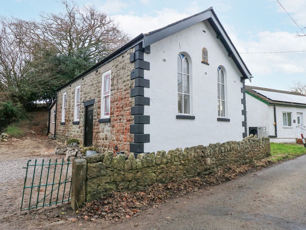 The Old Nant-y-Fflint Chapel - North Wales - 1149119 - thumbnail photo 1