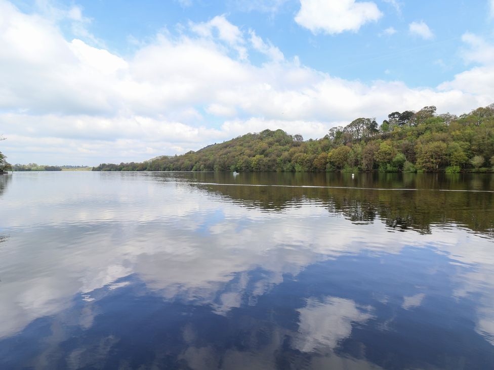 Lady Of The Lake - Peak District - 1150624 - thumbnail photo 43