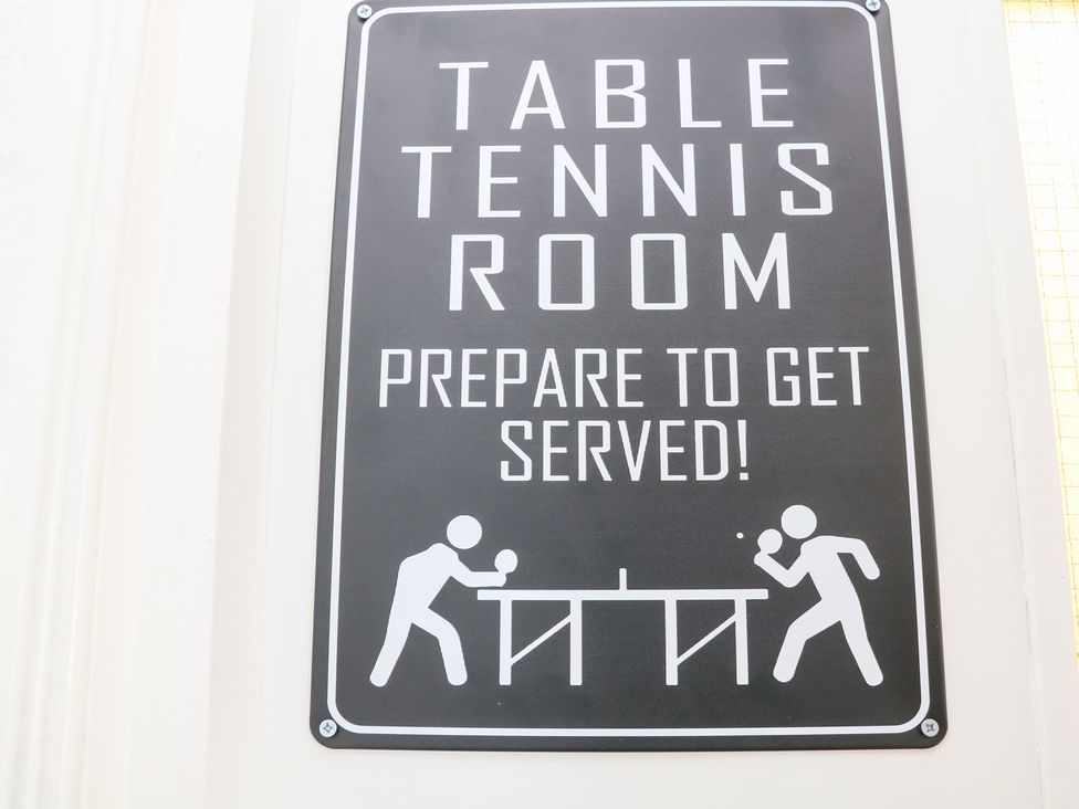 A sign for a table tennis room at Rock House in Buxton