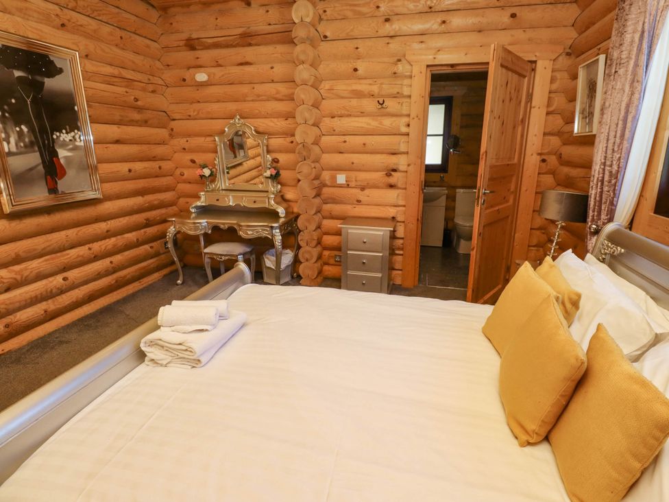 Starwood - Northumberland - 1152020 - thumbnail photo 26
