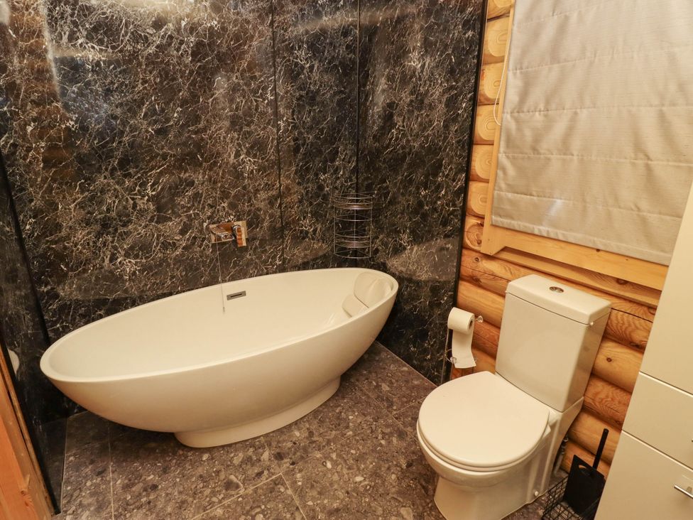 Starwood - Northumberland - 1152020 - thumbnail photo 31