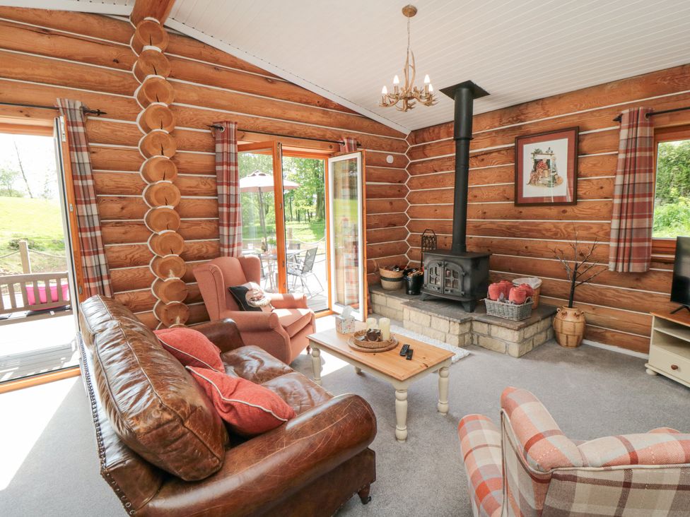 The Log Cabin at Irton Manor - North Yorkshire (incl. Whitby) - 1152274 - thumbnail photo 9
