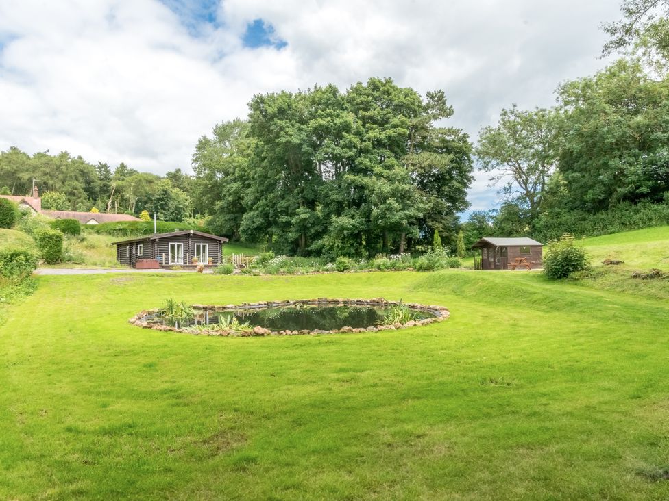 The Log Cabin at Irton Manor - North Yorkshire (incl. Whitby) - 1152274 - thumbnail photo 23