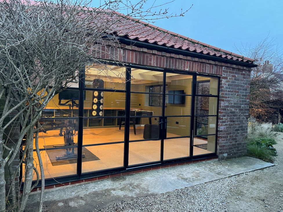 Oak Cottage - Suffolk & Essex - 1152535 - thumbnail photo 47