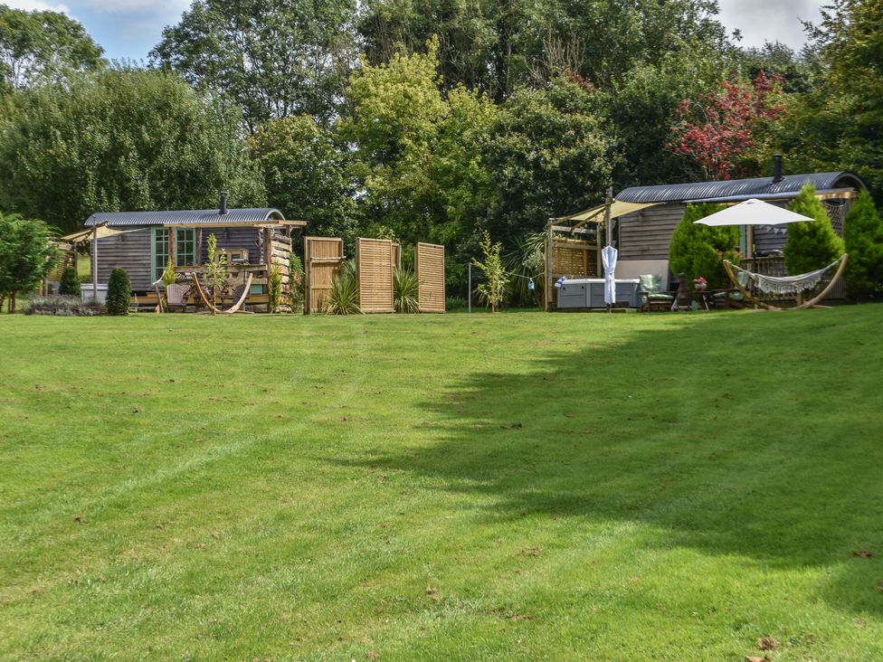 Burr 1 Shepherds Hut - Devon - 1152605 - thumbnail photo 22