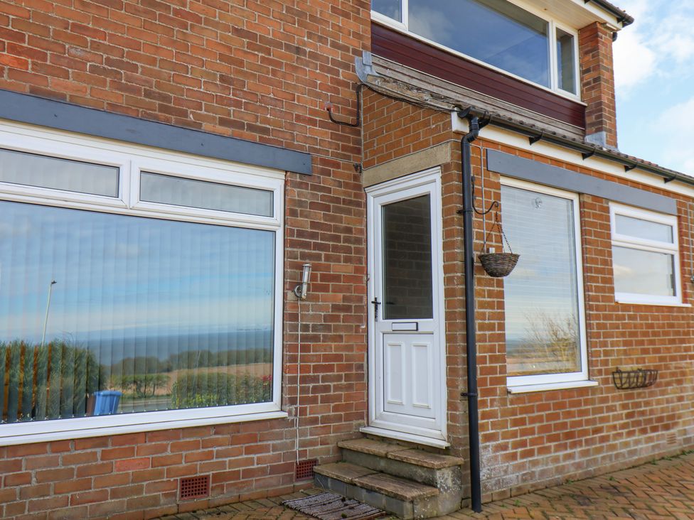 315 Filey Road - North Yorkshire (incl. Whitby) - 1153748 - thumbnail photo 2