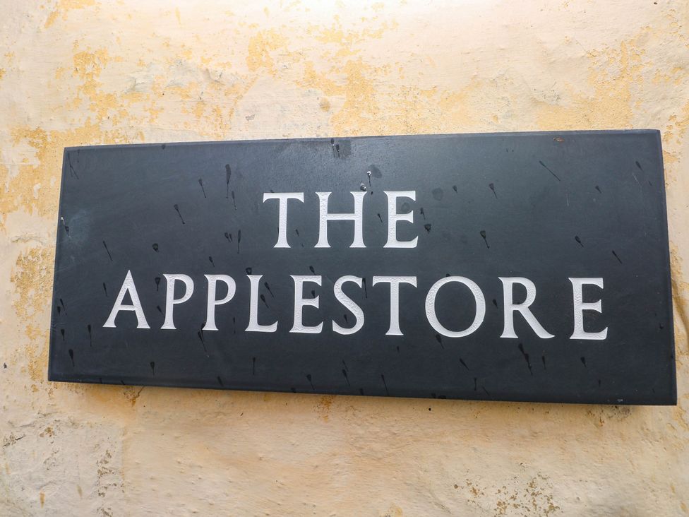 A sign with the text 'THE APPLESTORE' at The Apple Store at Gileston Manor in Gileston near St Athan