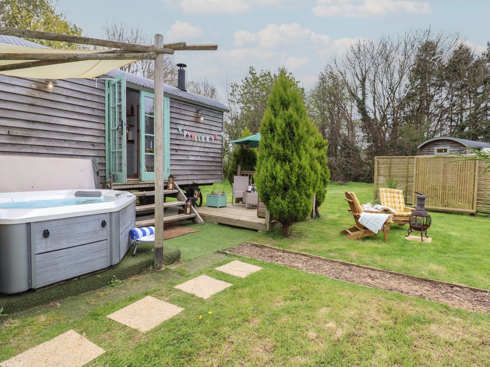 Burr 2 Shepherds Hut - Devon - 1154502 - thumbnail photo 1