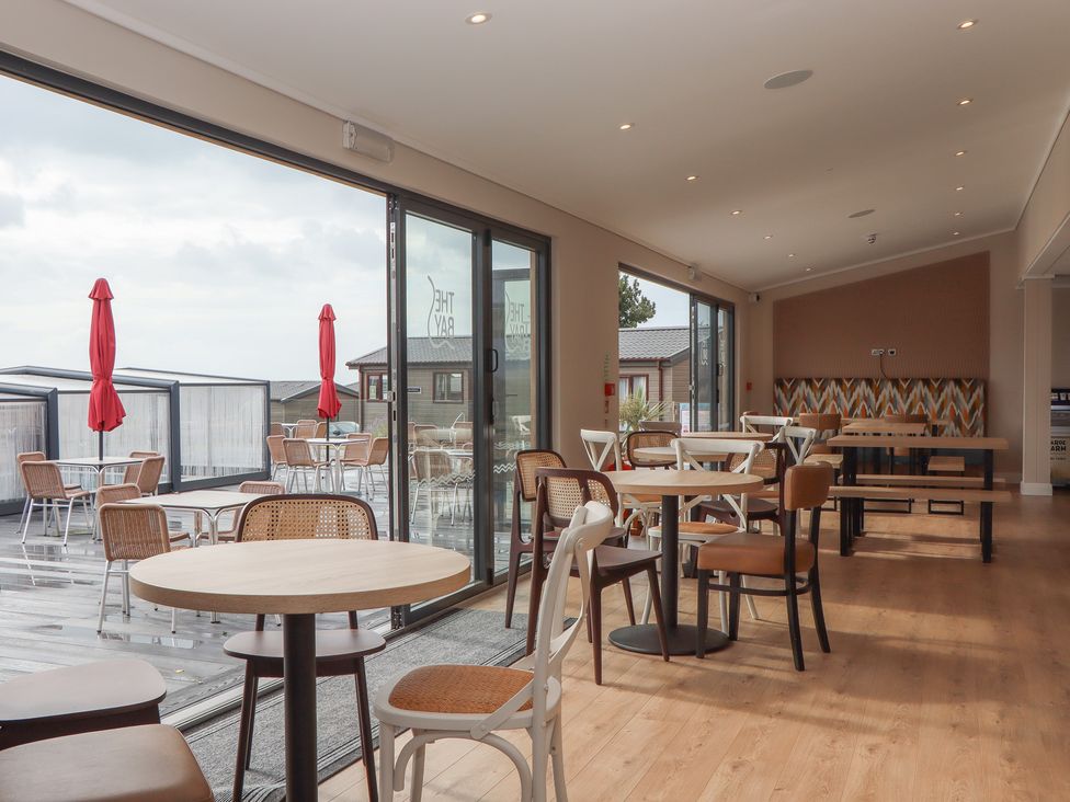 Lodge 69 at Riviera Bay Coastal Retreat - Devon - 1154774 - thumbnail photo 23