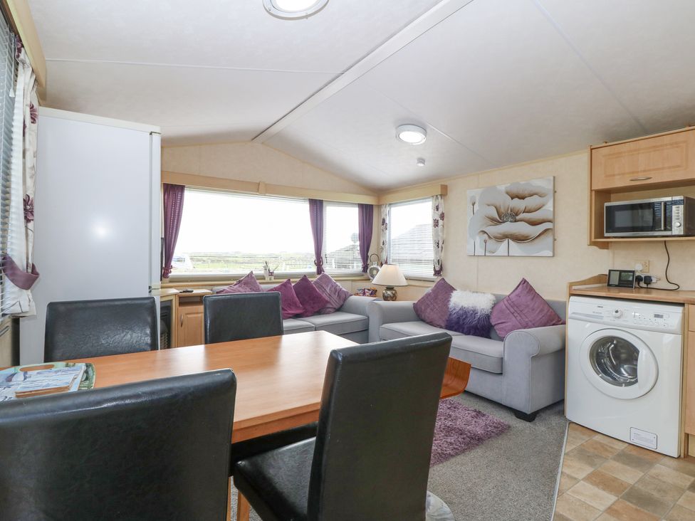 The Caravan @ Lletty'r Wennol - Anglesey - 1155219 - thumbnail photo 6