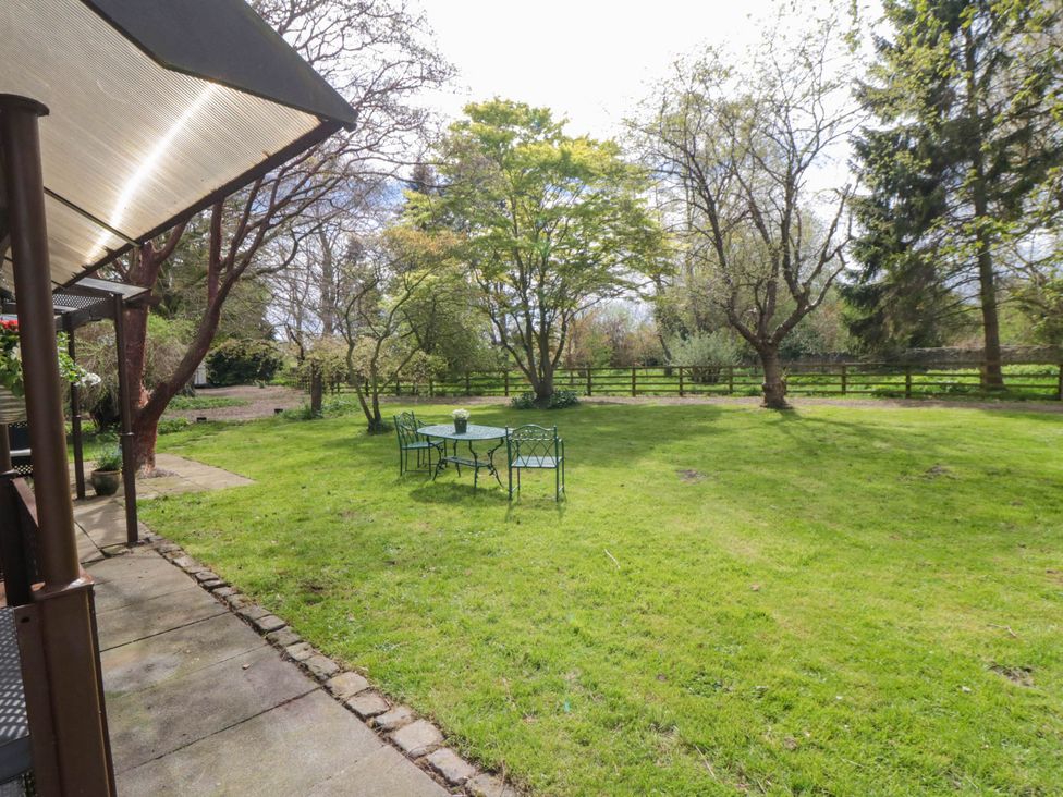 Snape Castle Garden Lodge - Yorkshire Dales - 1155303 - thumbnail photo 21