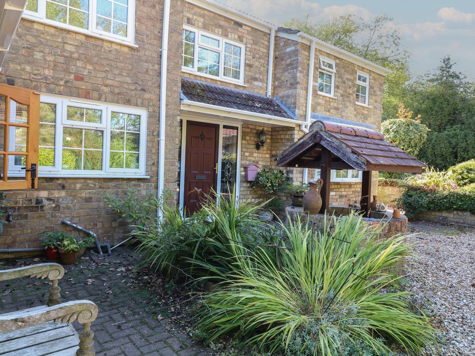 Larkspur Cottage - Lincolnshire - 1155363 - thumbnail photo 2