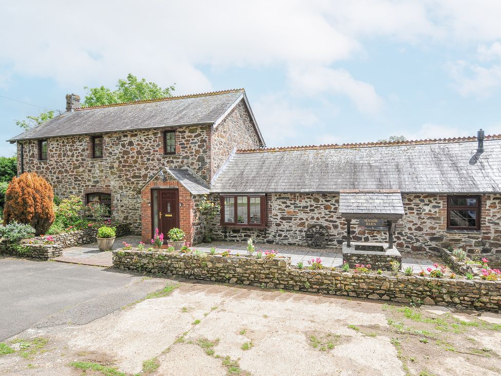 Manor Barn - Cornwall - 1155470 - thumbnail photo 1