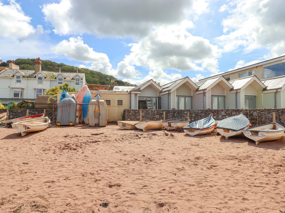 Beach Hut 5 - Devon - 1155936 - thumbnail photo 25