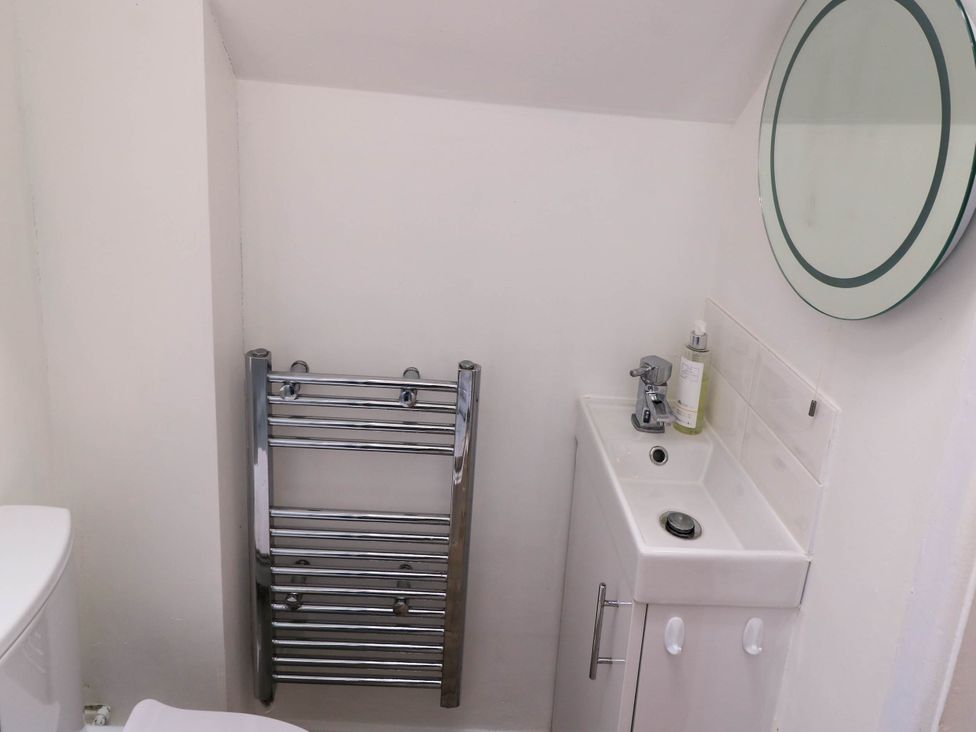 Bramley Cottage - Cotswolds - 1156022 - thumbnail photo 14