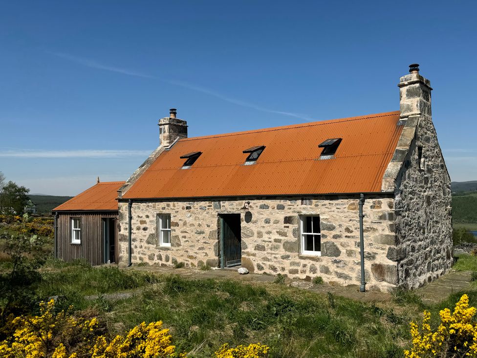 Wester Achnahanat Cottage - Scottish Highlands - 1156384 - thumbnail photo 2