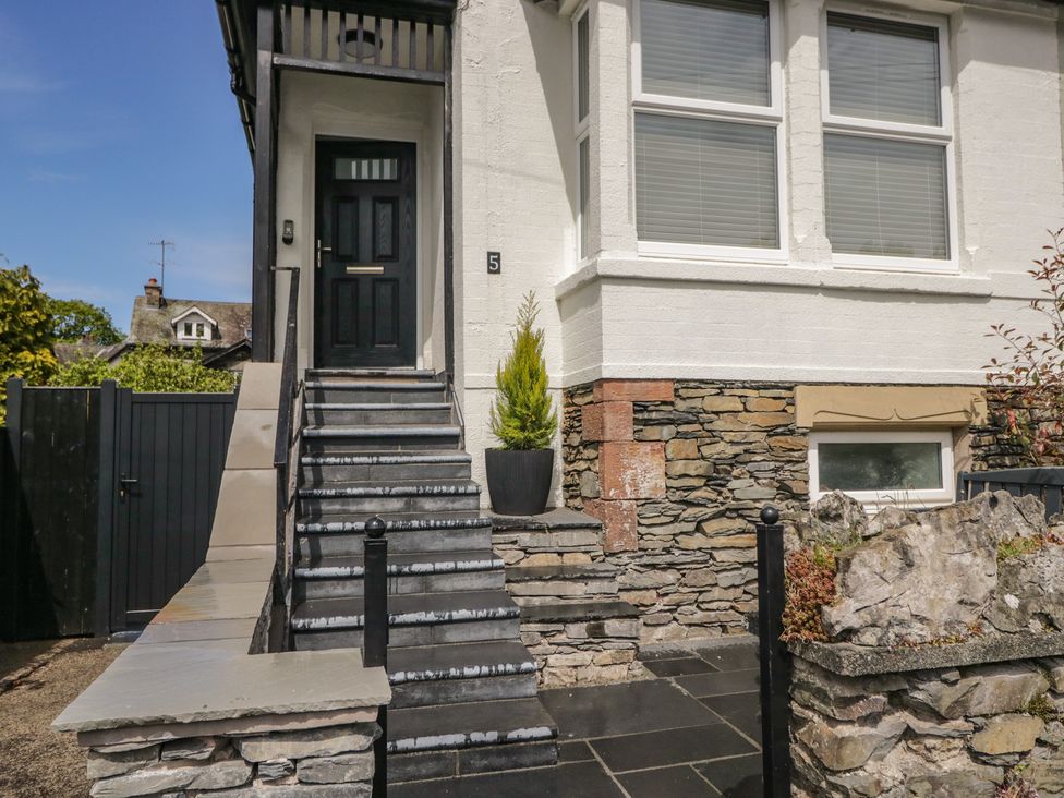 An outdoor entrance with steps and a door at 5 Thornbarrow Road