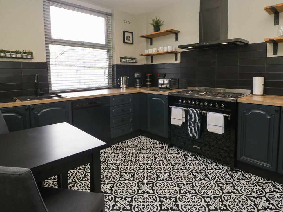 A kitchen with modern appliances at 5 Thornbarrow Road