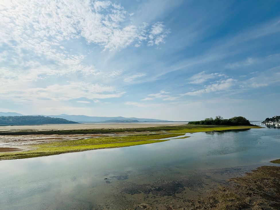 Estuary Escape - North Wales - 1156485 - thumbnail photo 20