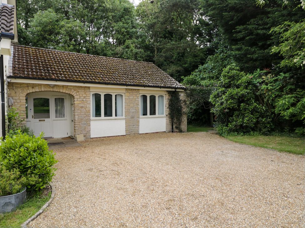 Garden Cottage - Cotswolds - 1156900 - thumbnail photo 2