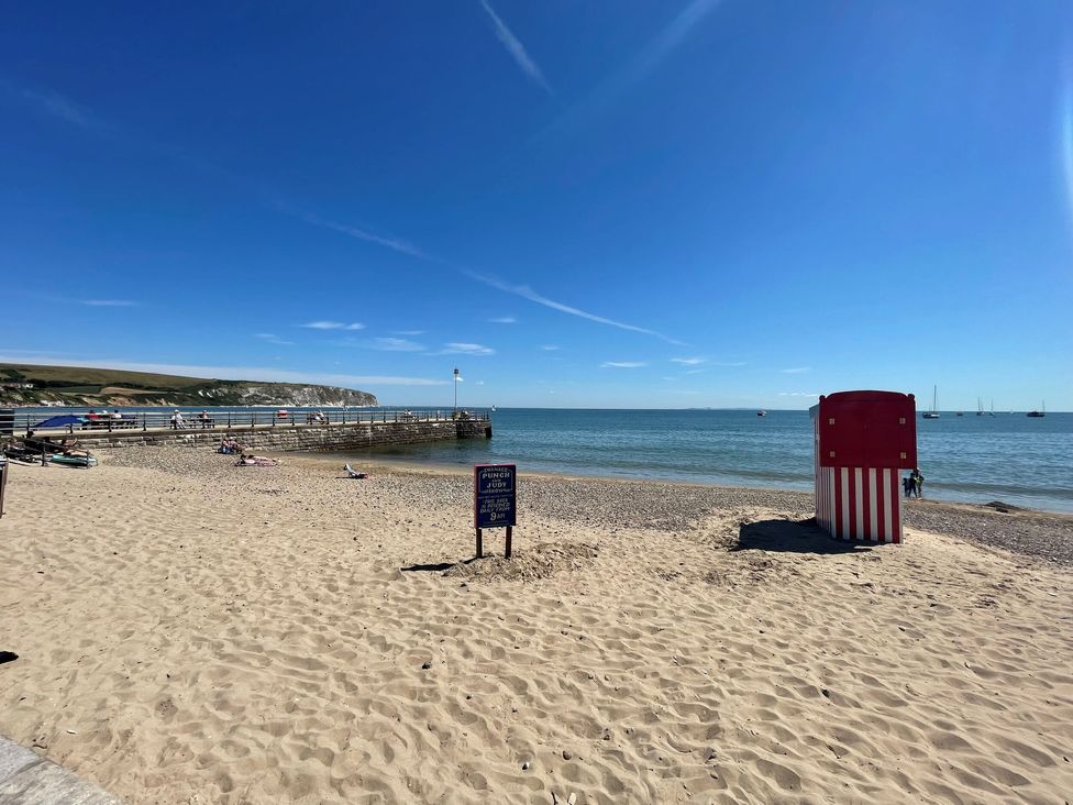 The Swanage Rail Lookout - Dorset - 1157056 - thumbnail photo 30