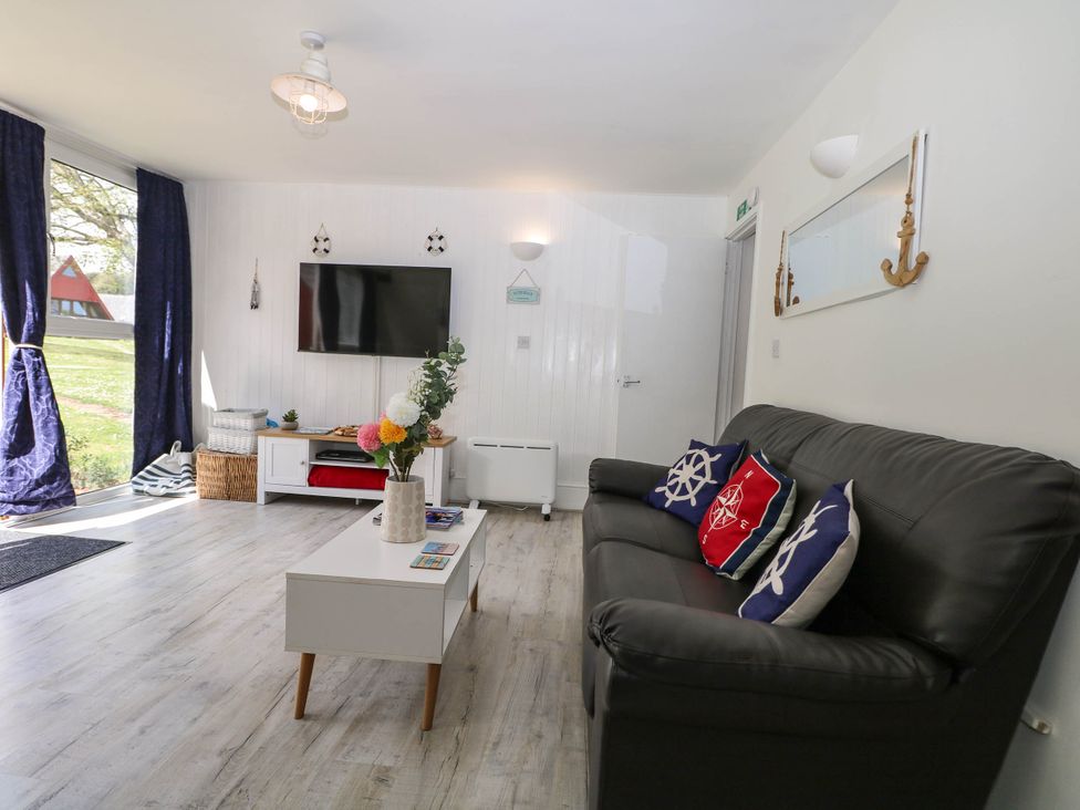 Chalet 58 - The Beach House - Kent & Sussex - 1157149 - thumbnail photo 6