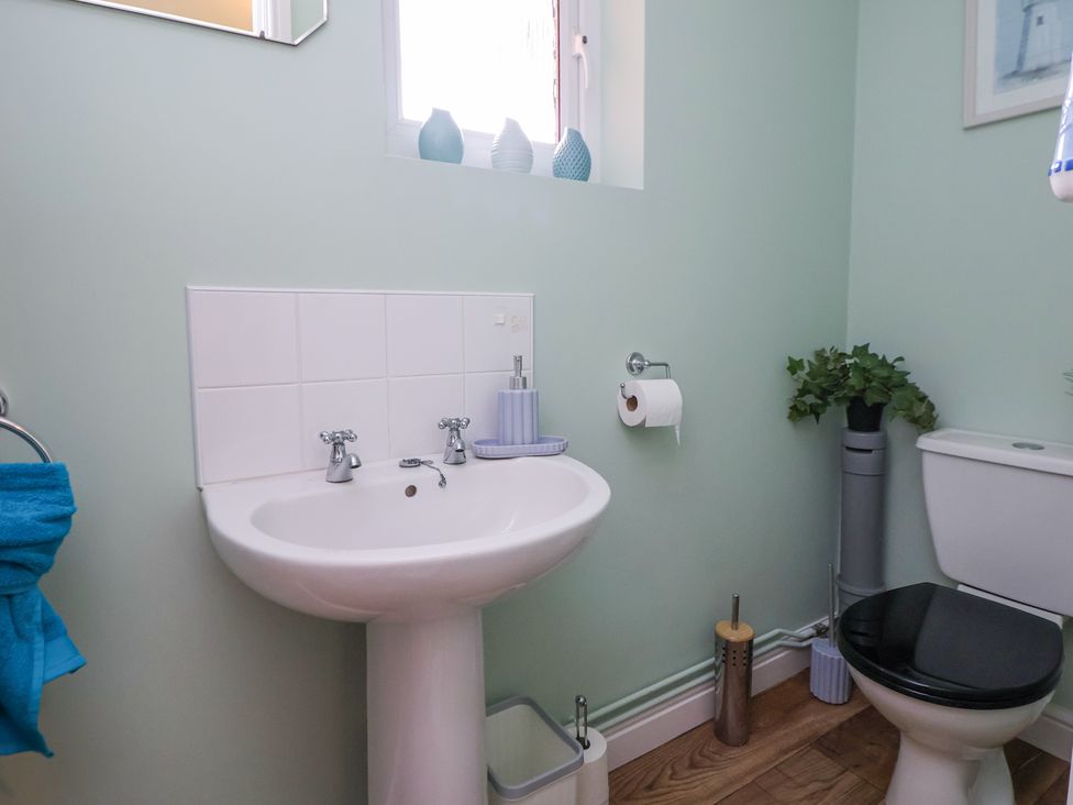 2 Mountain View - North Wales - 1157883 - thumbnail photo 15