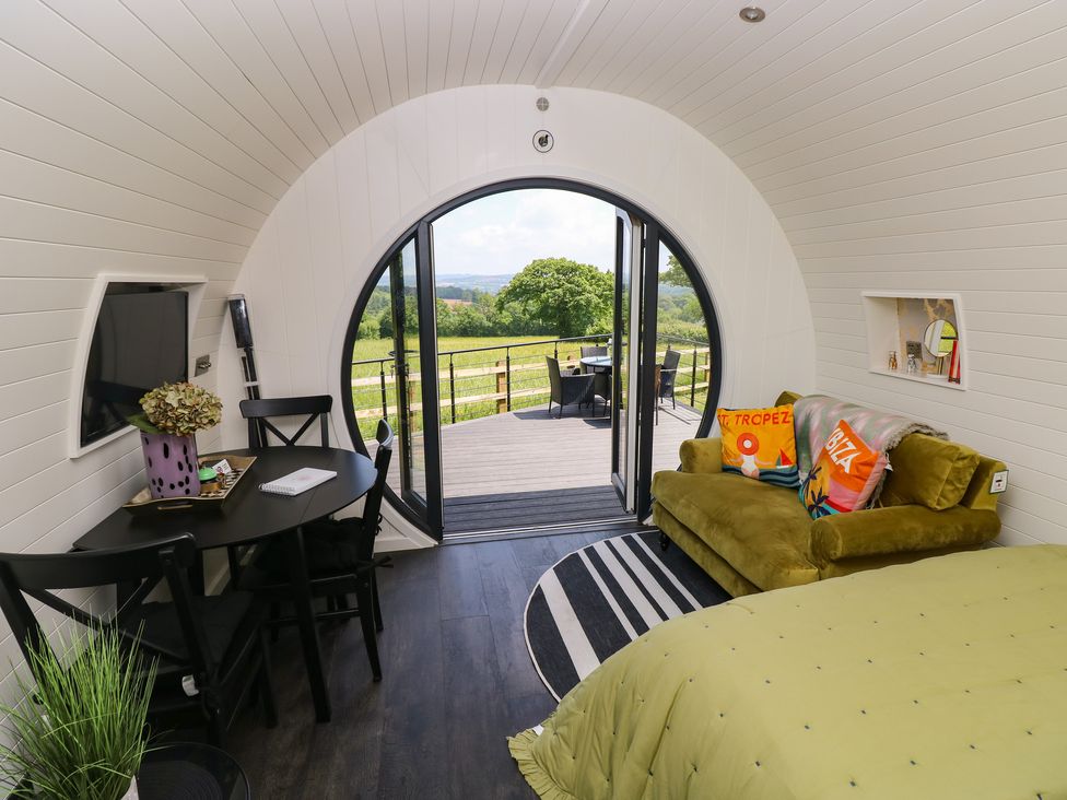 Roselea Luxury Pod Lodge - South Wales - 1157918 - thumbnail photo 8