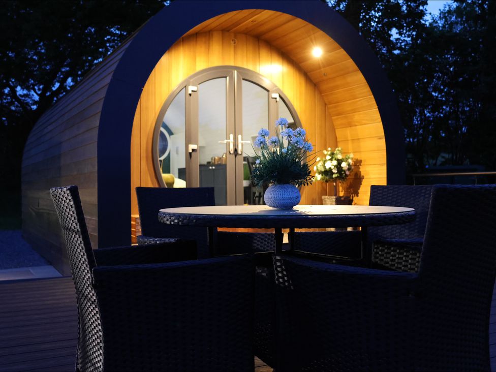 Roselea Luxury Pod Lodge - South Wales - 1157918 - thumbnail photo 34