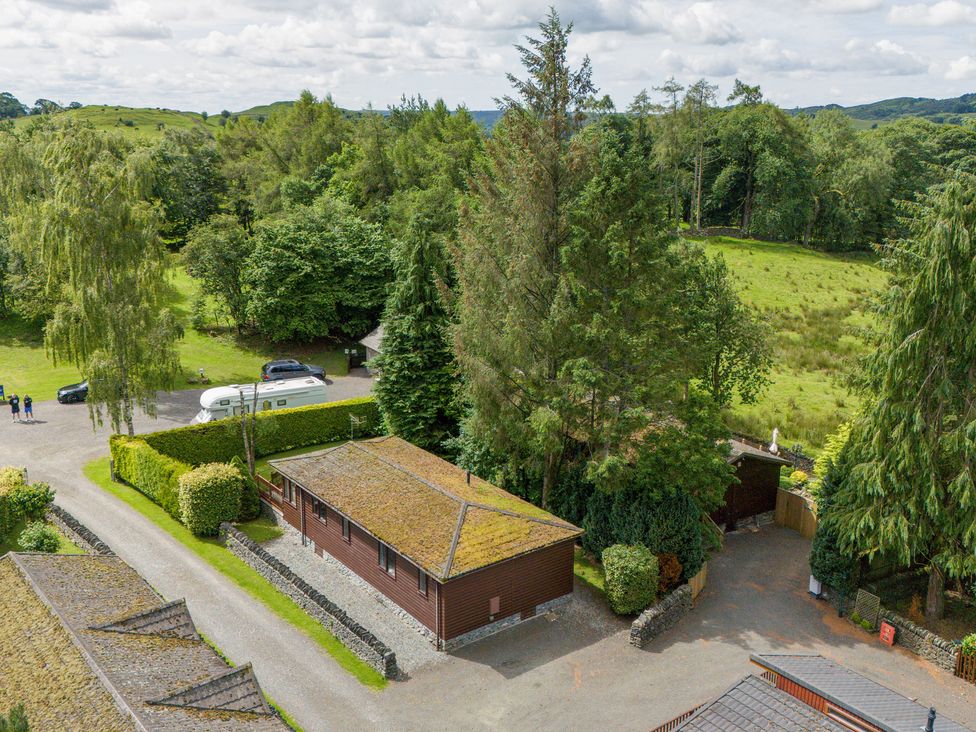 An outdoor view of Lodge 7 At Pound Farm in Crook near Kendal