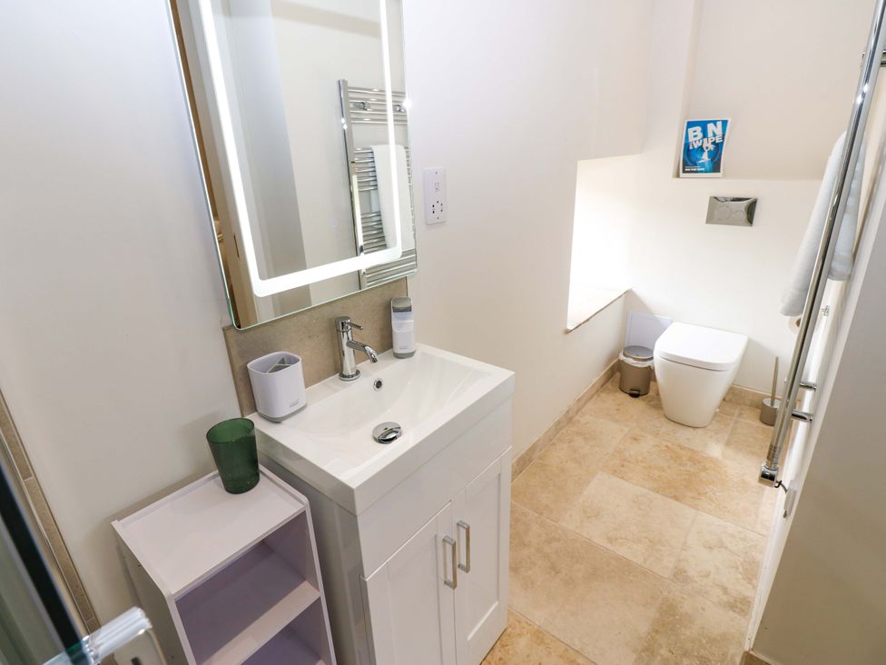 A bathroom with a sink and toilet at Marcus Barn 3 Ebchester