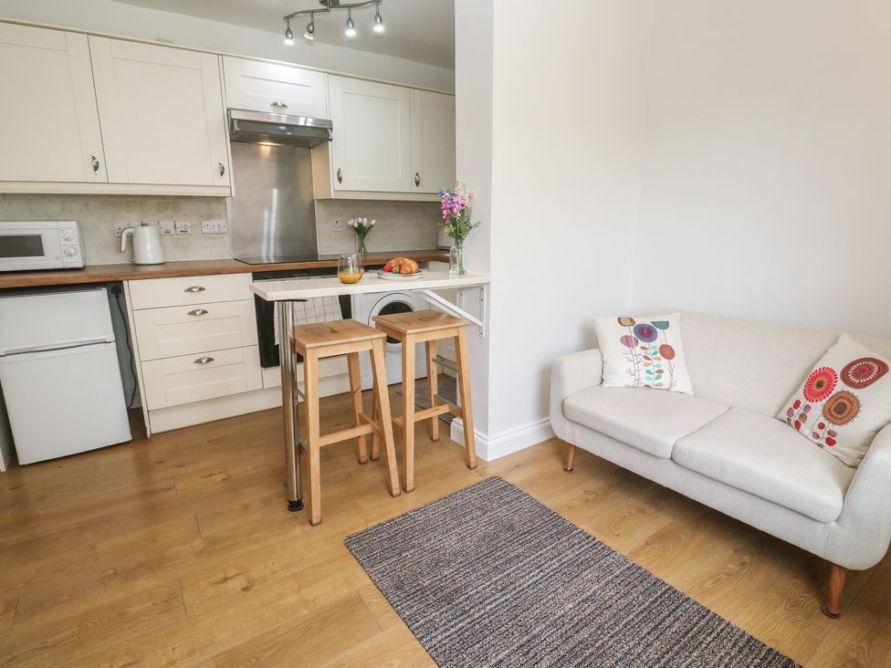 Apartment 1, Quayside, Falmouth - Cornwall - 1158717 - thumbnail photo 4