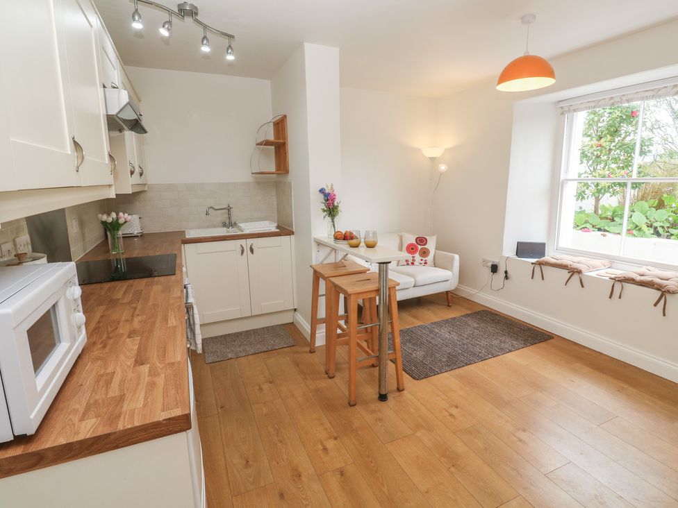 Apartment 1, Quayside, Falmouth - Cornwall - 1158717 - thumbnail photo 7