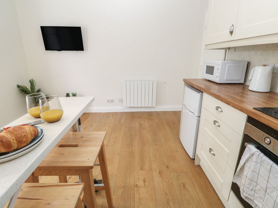 Apartment 1, Quayside, Falmouth - Cornwall - 1158717 - thumbnail photo 11