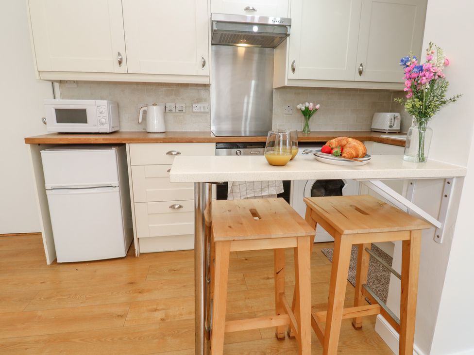 Apartment 1, Quayside, Falmouth - Cornwall - 1158717 - thumbnail photo 12