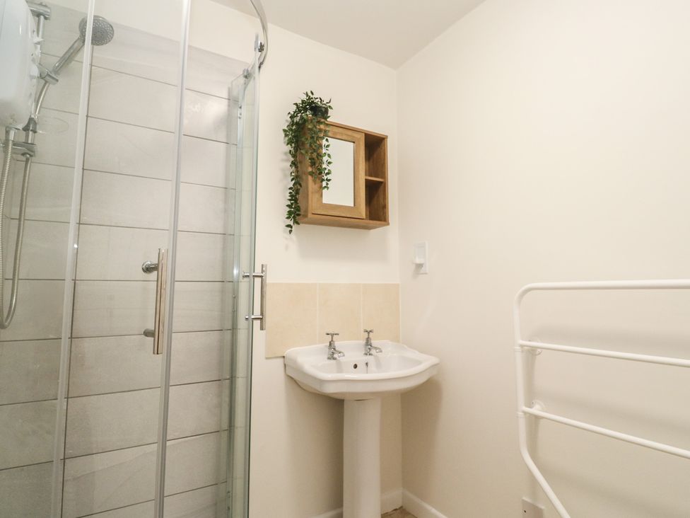 Apartment 1, Quayside, Falmouth - Cornwall - 1158717 - thumbnail photo 22