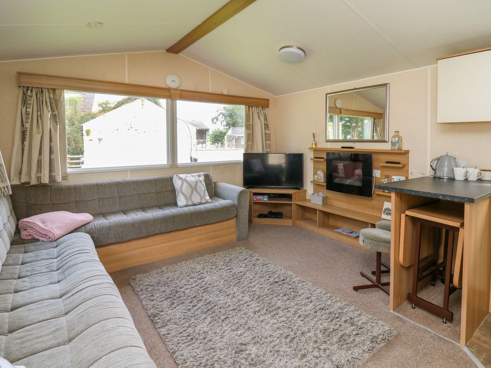 Caravan 3 at Blackmoor Farm - South Wales - 1159229 - thumbnail photo 2