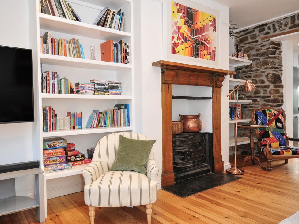 2 Glyddins 1910 - Cornwall - 1159267 - thumbnail photo 2