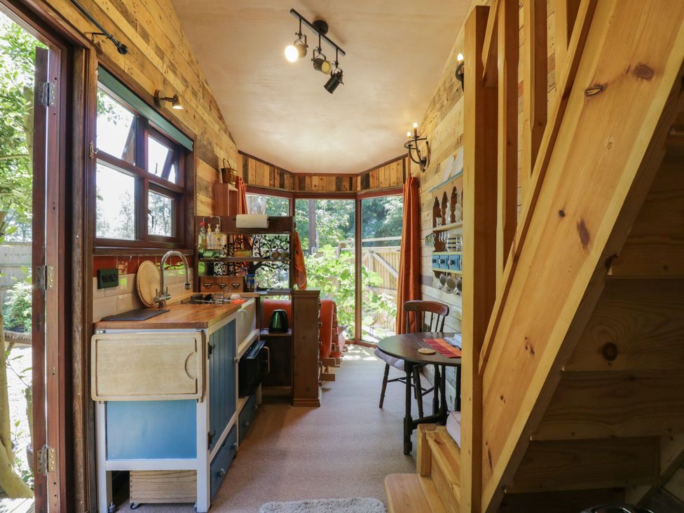 The Tiny House - Suffolk & Essex - 1159802 - thumbnail photo 4