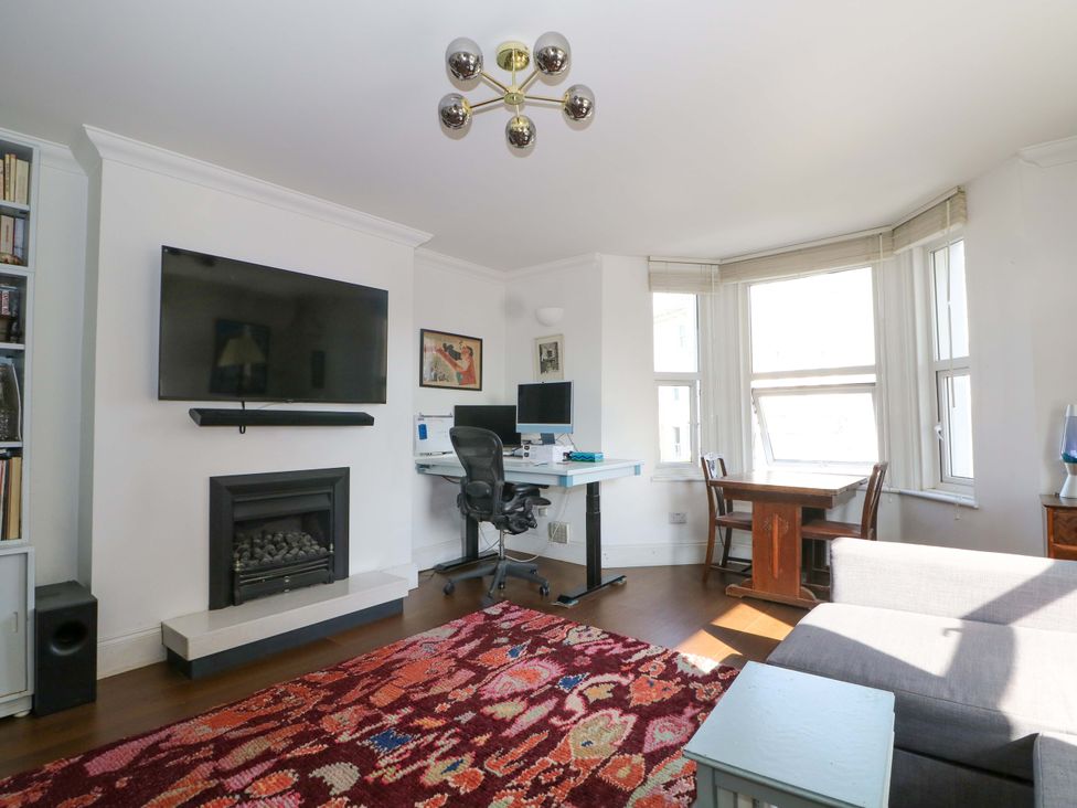 Fairhazel Apartment - Kent & Sussex - 1159934 - thumbnail photo 2