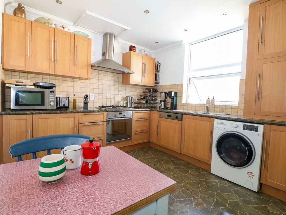 Fairhazel Apartment - Kent & Sussex - 1159934 - thumbnail photo 7