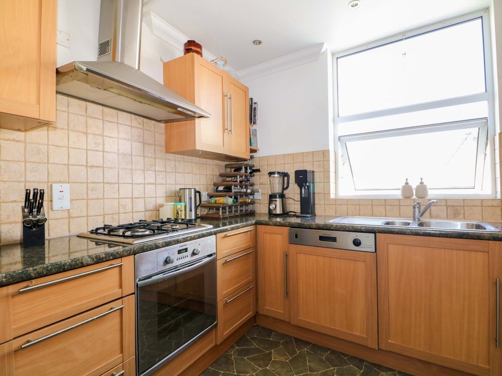 Fairhazel Apartment - Kent & Sussex - 1159934 - thumbnail photo 9