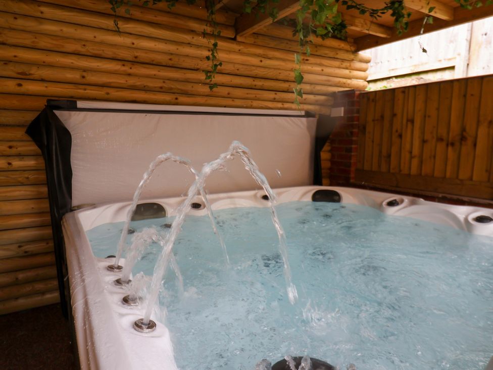 A hot tub with water jets at The Corner House in Scarborough