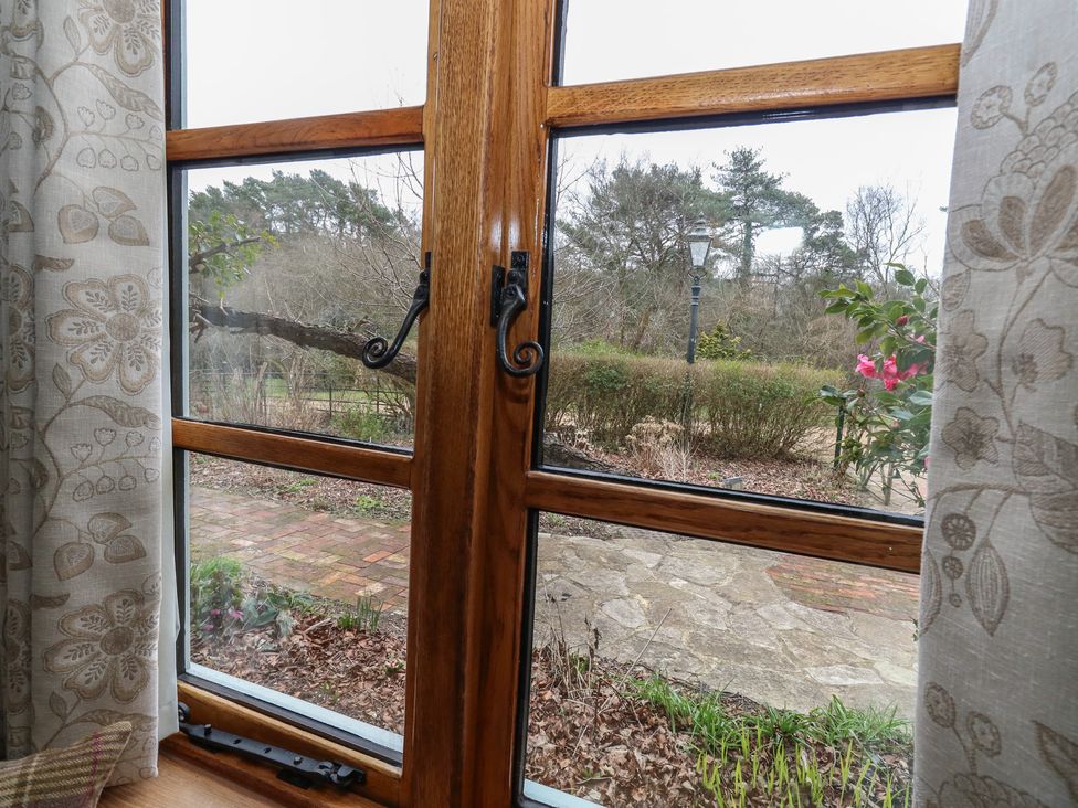 Limberlost Cottage - Dorset - 1160110 - thumbnail photo 9