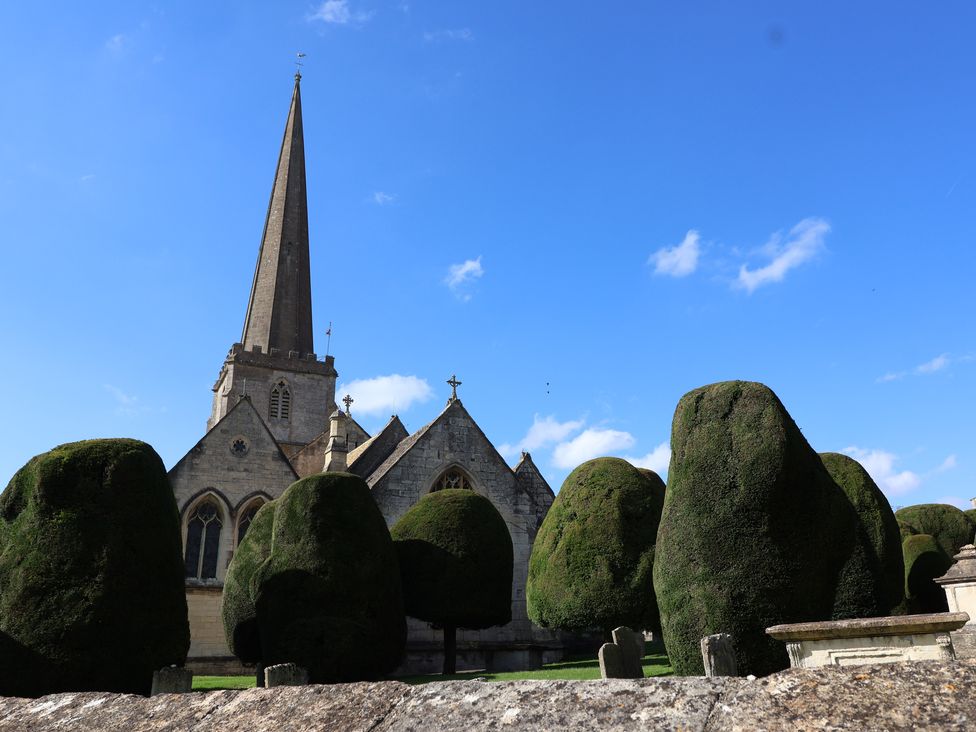 Highgrove Barn - Cotswolds - 1160924 - thumbnail photo 45