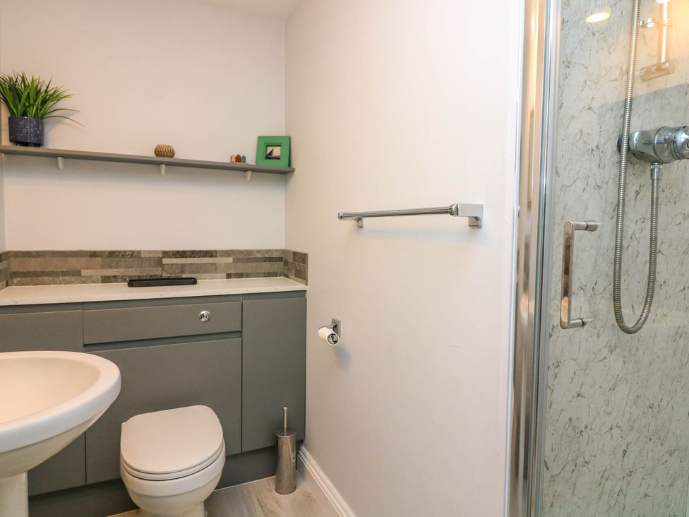 8 Dartmouth House - Devon - 1161136 - thumbnail photo 11