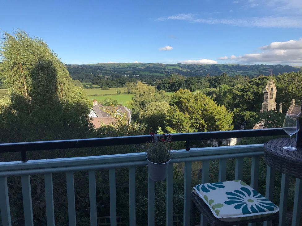 Terrace View - North Wales - 1161413 - thumbnail photo 2